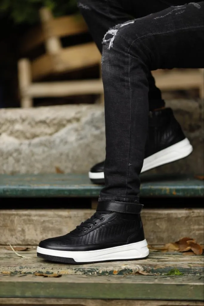 Leon Snap Detailed Black Ankle Boots