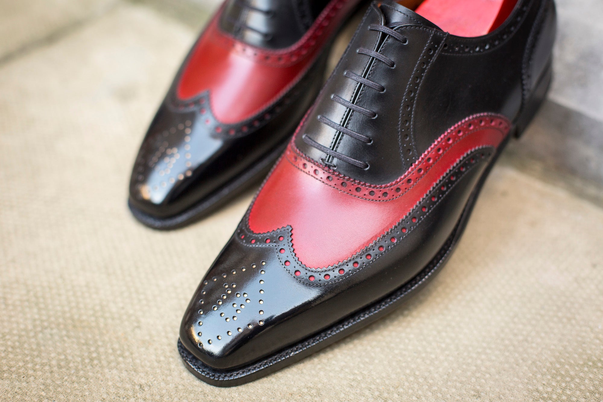 McClure - MTO - Black Calf / Red Calf - 13 Medallion - MGF Last - Single Leather Sole