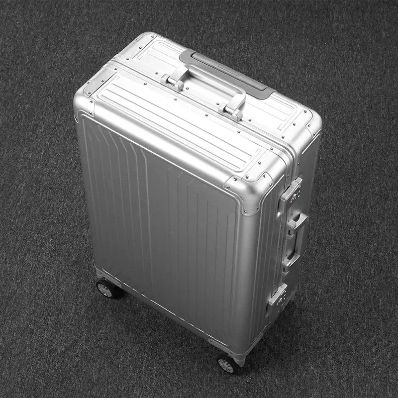 Men and Women Aluminium Spinner Rolling Wheel Travelling Luggage Bag