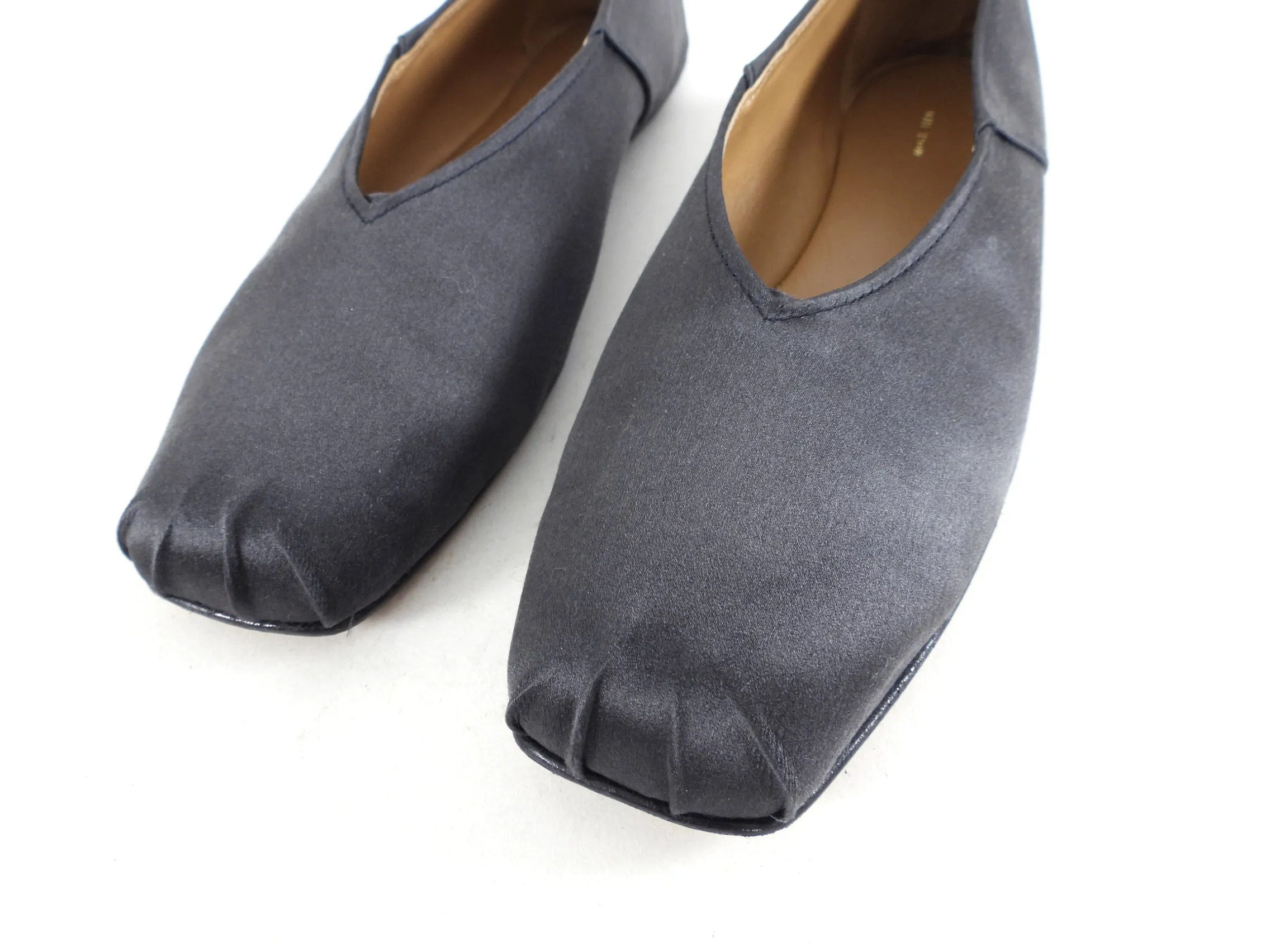 The Row Grey Satin Ballet Flat - 36.5