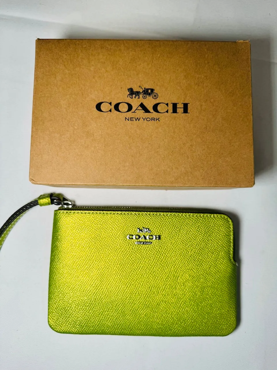 Used coach  HANDBAGS   60006-S000976984